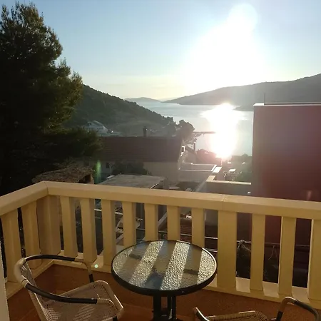 Silvije Apartman Marina